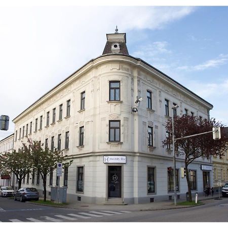 Twenty Five - Work & Life Apartments Amstetten Esterno foto