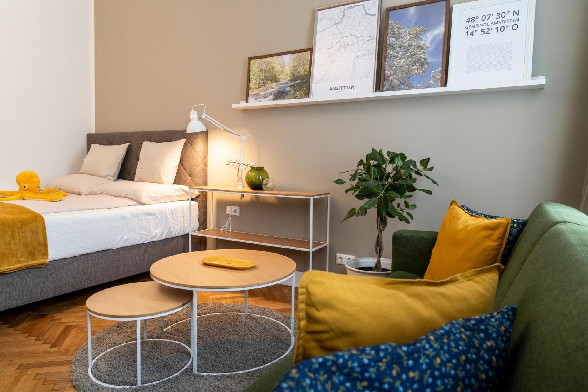 Twenty Five - Work & Life Apartments Amstetten Esterno foto