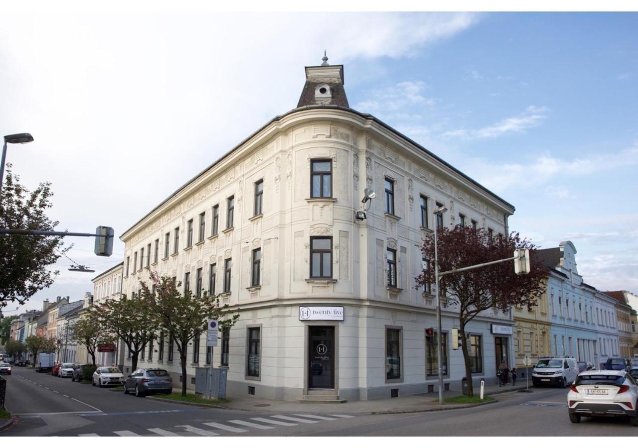 Twenty Five - Work & Life Apartments Amstetten Esterno foto
